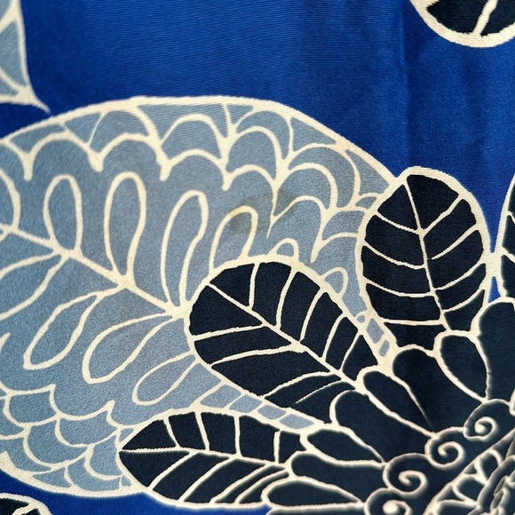 Tory Burch Silk Floral Print Dress with Beaded Sequin Neck Detail - Picture 3 of 5